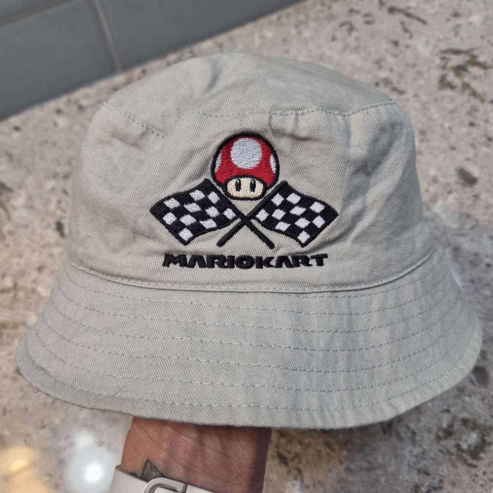 Super Mario Bucket Hat Youth‎ Boys Reversible Mario Kart Fun Summer Canoe Hat